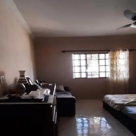 Buy this 4 bed house on Rua Israel Pinheiro in São Pedro, Governador Valadares - MG