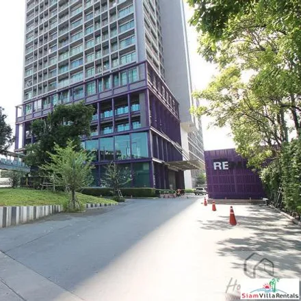 Rent this 2 bed apartment on Tendo in Soi Sukhumvit 53, Vadhana District