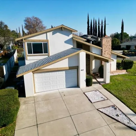 Rent this 4 bed house on 5907 Yeoman Way in Citrus Heights, CA 95610