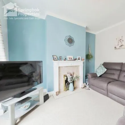 Image 2 - Oliver Street, Cleethorpes, DN35 7QH, United Kingdom - Townhouse for sale