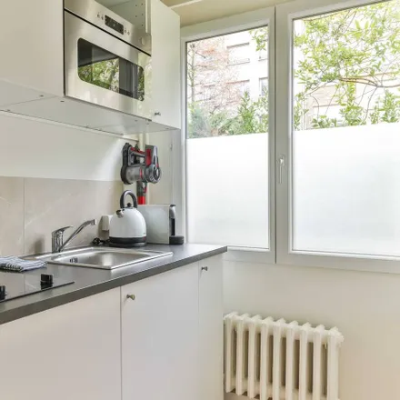 Image 2 - 75 Rue Charles Laffitte, 92200 Neuilly-sur-Seine, France - Apartment for rent
