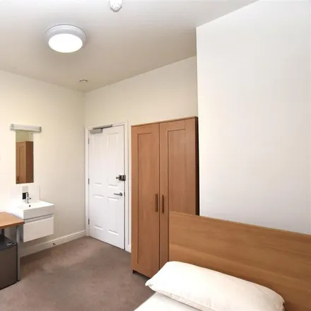 Rent this 1 bed room on Osprey Court in Kennet Side, Reading
