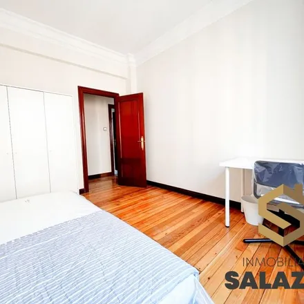 Rent this 3 bed apartment on unnamed road in Bilbao, Spain