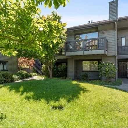 Buy this 2 bed condo on 370 Tomales Street in Waldo, Sausalito