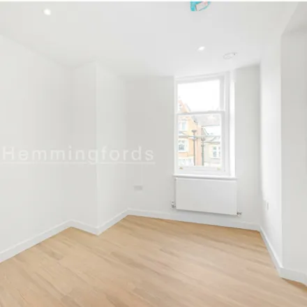 Image 7 - Childs Hill / Cricklewood Lane, Finchley Road, Childs Hill, London, NW11 8DP, United Kingdom - Room for rent