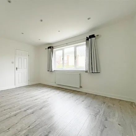 Image 3 - 21 Weetman Gardens, Bulwell, NG5 9EW, United Kingdom - House for rent