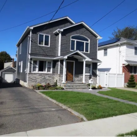 Buy this 5 bed house on 818 Bradley Street in West Hempstead, NY 11552