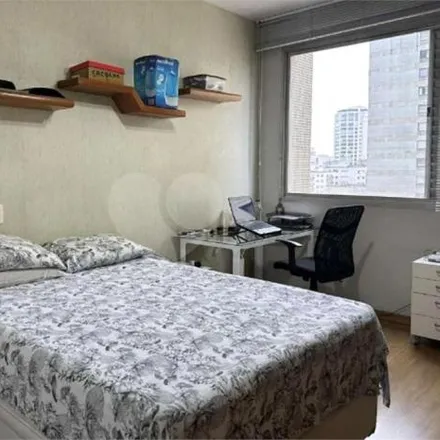Buy this 3 bed apartment on Rua São Vicente de Paulo 526 in Santa Cecília, São Paulo - SP