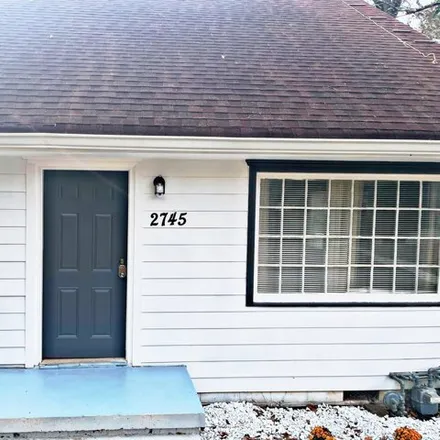 Buy this studio house on 2743 Harlan Dr in East Point, Georgia
