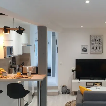 Rent this 1 bed apartment on 91150 Étampes