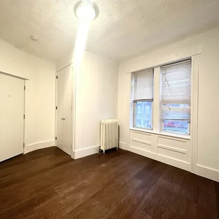 Image 6 - 331 Baldwin Ave Unit 5B, Jersey City, New Jersey, 07306 - House for rent