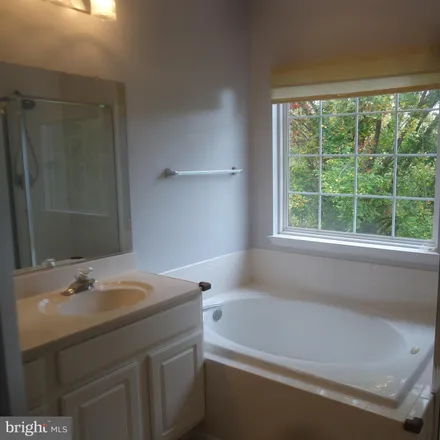 Image 6 - 4120 River Forth Drive, Fair Oaks, Fairfax County, VA 22030, USA - Townhouse for rent