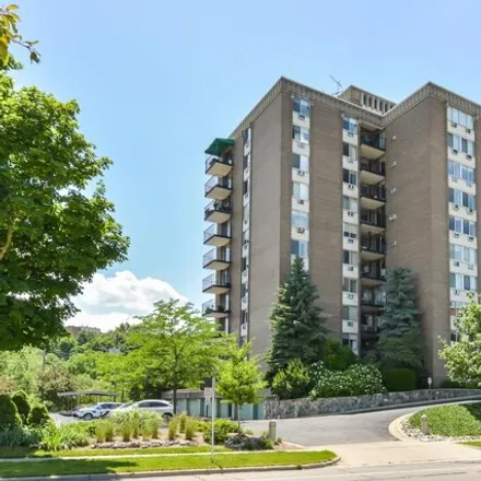 Buy this 2 bed condo on 1050 Wall St Apt 5A in Ann Arbor, Michigan