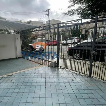 Buy this 2 bed house on Rua Lourival Sebastião Ramos 85 in Vila Gumercindo, São Paulo - SP
