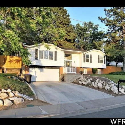 Image 6 - 12 North 1300 East, Bountiful, UT 84010, USA - House for sale