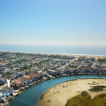 Rent this 4 bed house on 401 Canal St in Newport Beach, California