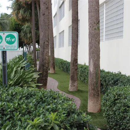 Image 6 - The Floridian Apartments, 650 West Avenue, Miami Beach, FL 33139, USA - Apartment for rent