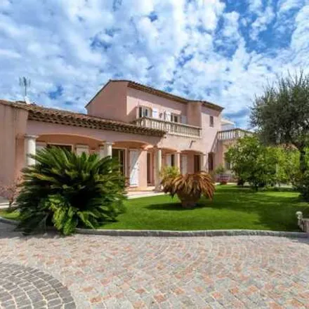 Buy this 5 bed house on 22 Rue Édith Duhamel in 06230 Villefranche-sur-Mer, France