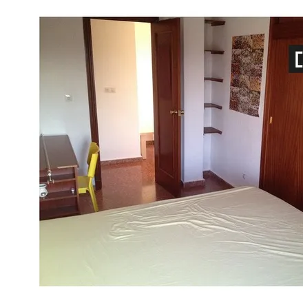 Rent this 5 bed room on Calle Casteliche in 30008 Murcia, Spain
