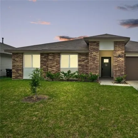 Rent this 3 bed house on Dell Vista Drive in Fort Bend County, TX 77487
