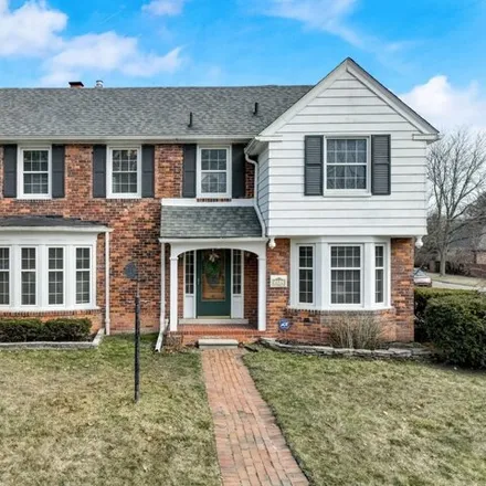 Buy this 5 bed house on Korte Avenue in Grosse Pointe Park, MI 48230