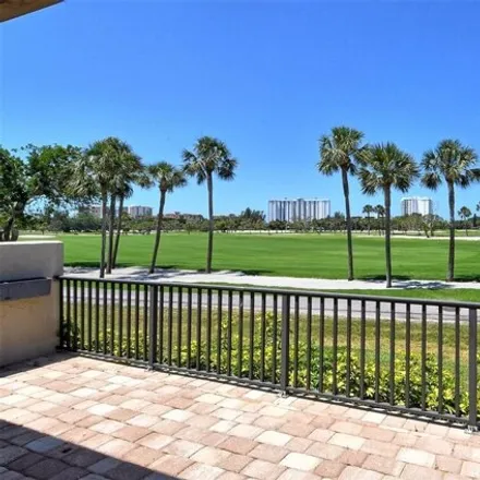 Image 3 - Harbourside Golf Course (Longboat Key Club), Beach Club, Longboat Key, Sarasota County, FL 34236, USA - House for sale