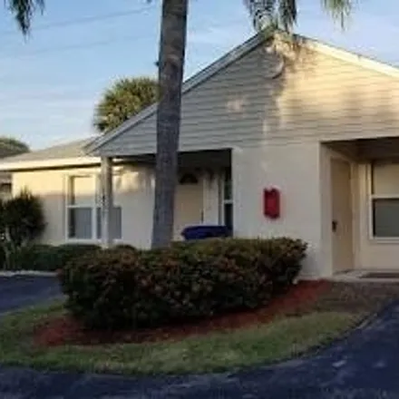 Rent this 2 bed house on Tamiami Trail in Osprey, Sarasota County