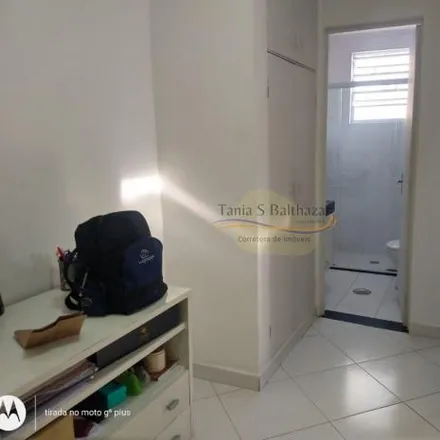 Buy this 2 bed apartment on Rua da Liberdade in Boqueirão, Santos - SP