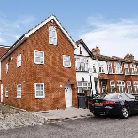 Rent this 1 bed apartment on Addiscombe Village shopping area in Sundridge Road, London