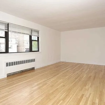 Image 8 - Park Avenue, Cliffside Park, NJ 07010, USA - Apartment for rent