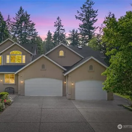 Buy this 5 bed house on 2298 39th Street Southeast in Puyallup, WA 98372