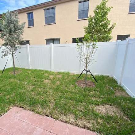 Image 2 - 3299 West 76th Street, Hialeah, FL 33018, USA - Townhouse for rent