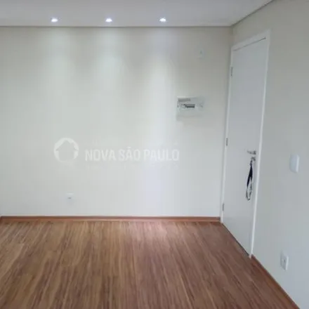Rent this 2 bed apartment on Torre 10 in Rua Cármina Gianetti Jannetta, Canhema