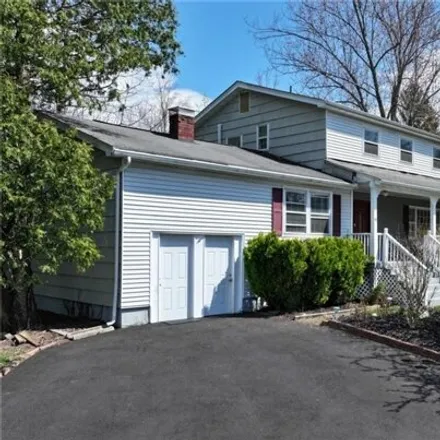 Buy this 3 bed house on 20 Woodview Avenue in Cornwall, NY 12520