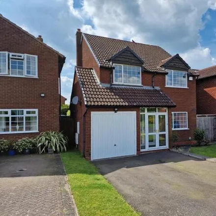 Rent this 4 bed house on Shelley Drive in Sutton Coldfield, B74 4YD