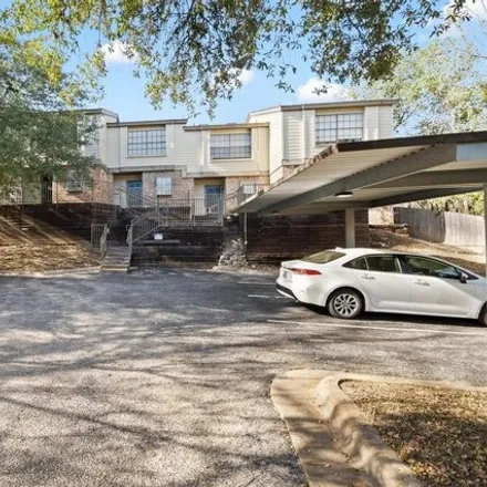 Image 2 - 1804 Capital Parkway, Austin, TX 78746, USA - House for sale