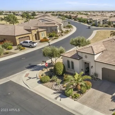 Image 2 - 19 East El Prado Drive, Pinal County, AZ 85140, USA - House for sale