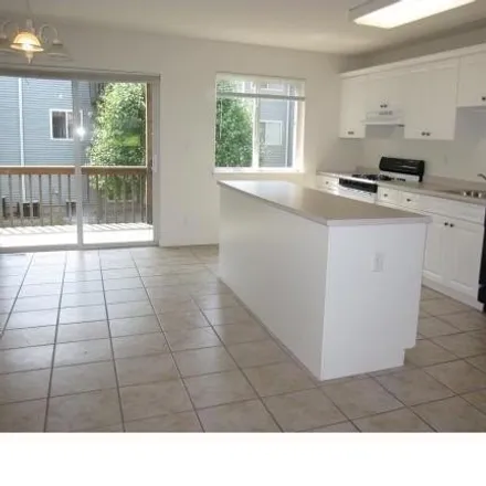 Rent this 2 bed apartment on 25 College Avenue in Nanuet, NY 10954