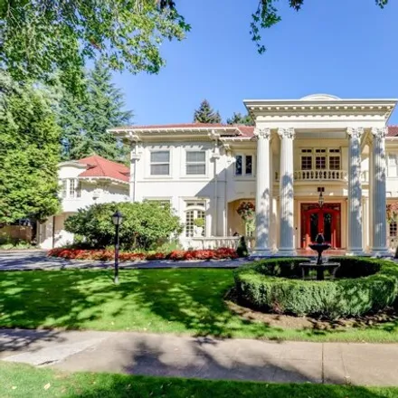 Buy this 9 bed house on Portland's White House in 1914 Northeast 22nd Avenue, Portland