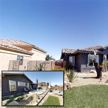Buy this 3 bed house on 11 Hickory Knoll Circle in Mohave Valley, AZ 86440