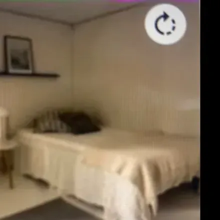 Rent this 1 bed room on Hermelinvägen in 134 33 Gustavsberg, Sweden