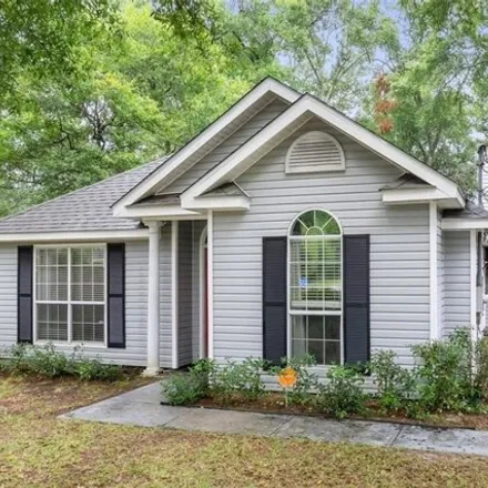 Buy this 3 bed house on 1051 Wesley Ave in Mobile, Alabama