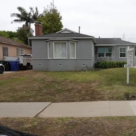 Buy this 3 bed house on 2708 South Beverly Drive in Los Angeles, CA 90034