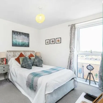 Image 7 - Lambourne House, Apple Yard, London, SE20 8FU, United Kingdom - Apartment for sale