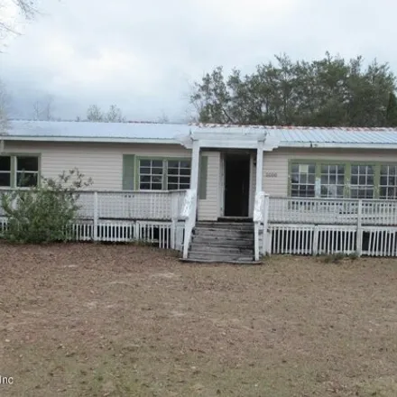 Buy this studio apartment on Grannys Place in Clay County, FL 32656