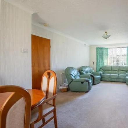 Image 3 - 8 Sussex Close, York, YO10 5HY, United Kingdom - Duplex for sale