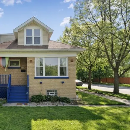 Buy this 3 bed house on 8457 South Rhodes Avenue in Chicago, IL 60619