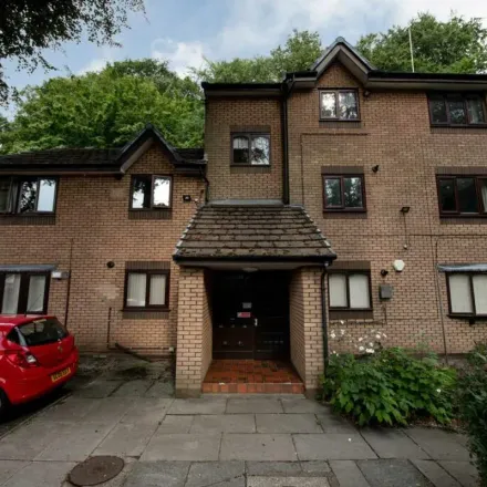 Image 5 - Crescent Avenue, Prestwich, M25 9NU, United Kingdom - Apartment for rent