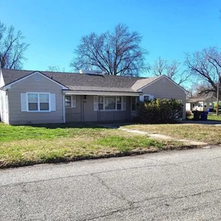 Buy this 3 bed house on 678 East Hulse Street in McPherson, KS 67460