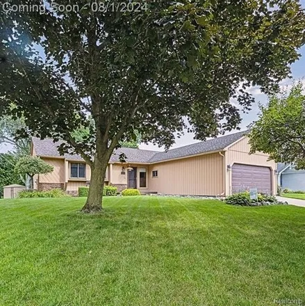 Image 1 - 324 Woodlake Dr, Brighton, Michigan, 48116 - House for sale